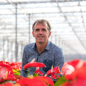 Fred van Zijl in de kas van Amazone Plants