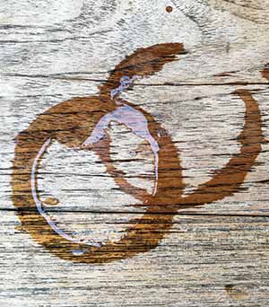 water rings on table