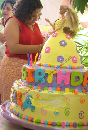 12 Coolest Doll And Barbie Cake Ideas