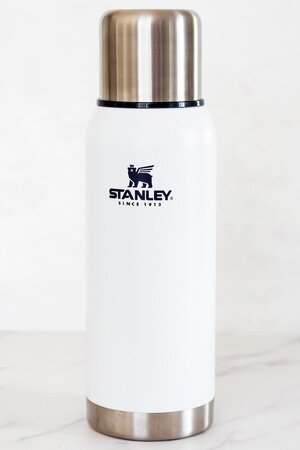 Stanley Adventure Thermos in Polar White