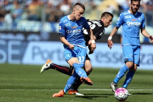 EMPOLI, ITALY - MAY 01: Piotr Zielinski of Empoli FC in action during the Serie A match between Empoli FC and Bologna FC at Stadio Carlo Castellani on May 1, 2016 in Empoli, Italy. (Photo by Gabriele Maltinti/Getty Images)