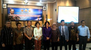 Dirjen IKP, Asdep Humas dan Protokol Setkab, dan Karo Penmas Polri serta para pembicara lain di acara Bakohumas, Selasa (30/8) pagi. (Foto: Edy N/Humas)