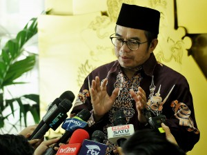 Kepala UKP-PIP, Yudi Latief usai bertemu Seskab Pramono Anung di Ruang Kerja Seskab, Jakarta, Jumat (9/6). (Foto: Humas/Agung).