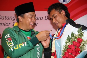 Lalu Muhammad Zohri tiba di Terminal 3 Kedatangan Luar Negeri Bandara Soekarno-Hatta, Kota Tangerang, Provinsi Banten, Selasa (17/7). (Foto: Humas Kemenpora)