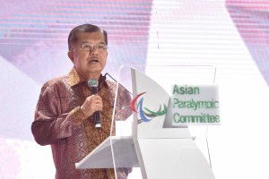 Vice President of Republic of Indonesia giving his keynote speech at the 2018 Asian Para Games closing ceremony, at Gelora Bung Karno, Saturday (13/10). (Photo: Public Relations/Oji)