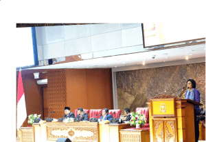 Finance Minister Sri Mulyani delivers the Government's proposal for the 2020 State Budget Bill, at the DPR RI Plenary Meeting in Jakarta, Monday (20/5). (Photo by: Ministry of Finance PR)