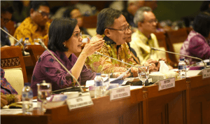 Menkeu Sri Mulyani Indrawati saat menghadiri Rapat Kerja dengan Komisi XI DPR RI, di Jakarta, Senin (17/6). (Foto: Humas Kemenkeu)