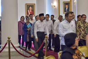 Para-Menteri