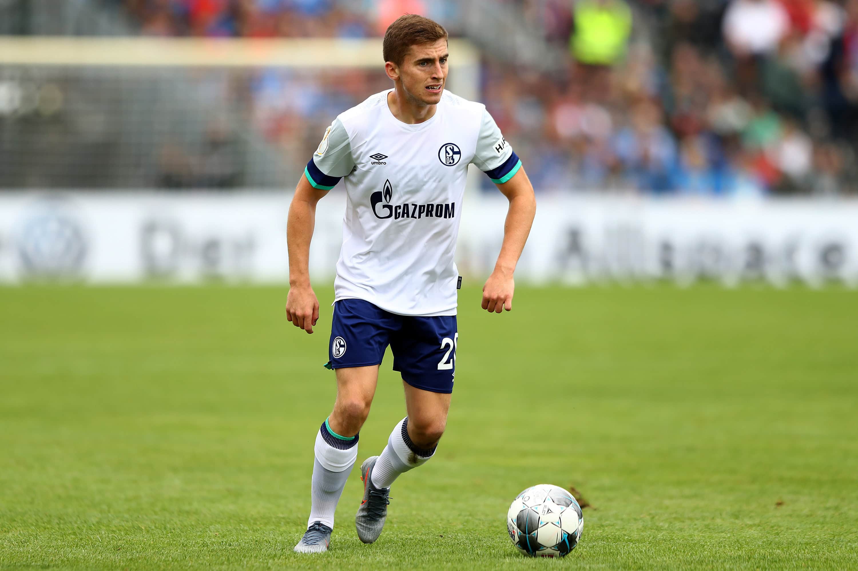 Kenny impressed on loan at Schalke and Celtic (Photo by Martin Rose/Bongarts/Getty Images)