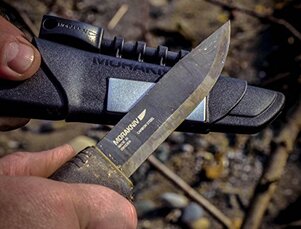 carbon steel survival knife from Morakniv