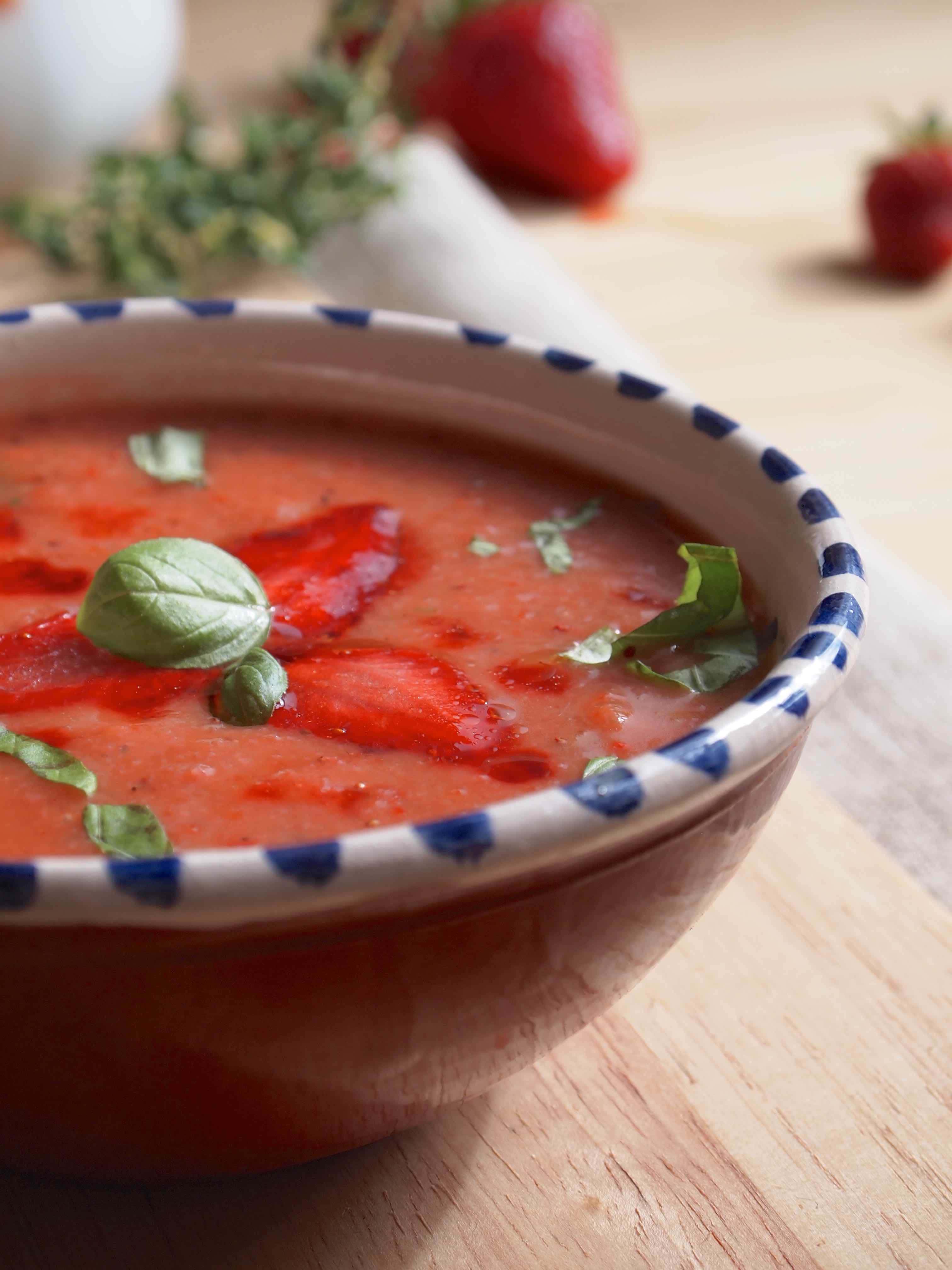Gaspacho de Morango - Sommerliches Erdbeer-Gaspacho