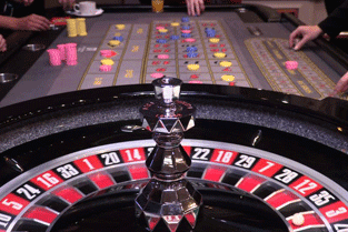 Dual play Roulette