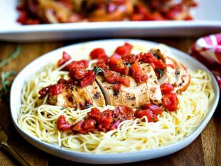 Slow Cooker Balsamic Chicken