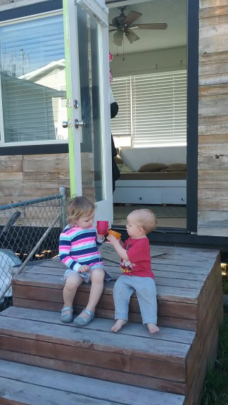 Cheers for good weather on the steps!