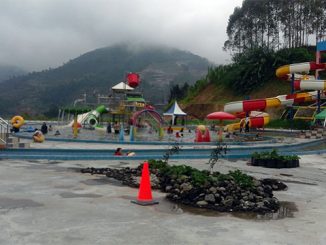 D'Qiano Water Park Dieng