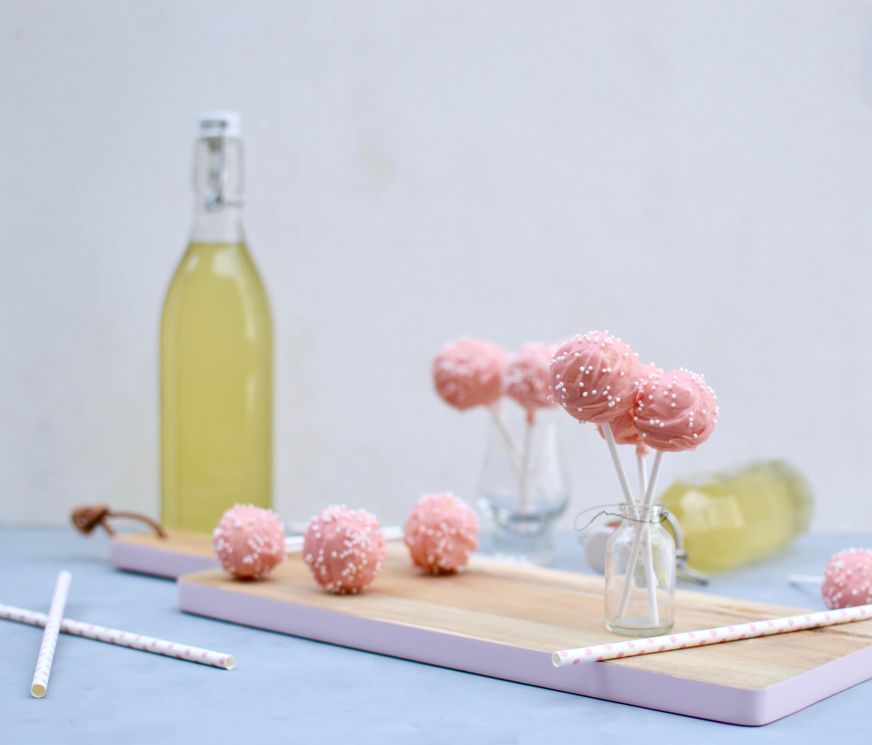 omas holunderblutensirup oder nicht noch ein holundersirup rezept laura dreams of cakes