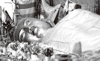 冬美 私 に 死ん だ の よう 坂本 は ブッダ