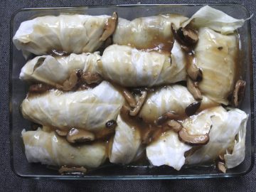 Sticky Rice Stuffed Cabbage