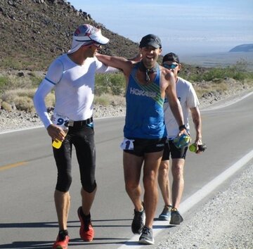 Christian Magadits und Pete Kostelnik beim Badwater135
