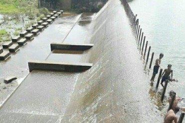 Deraj Dam