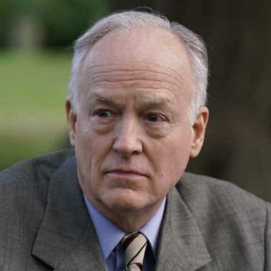 Ep #13: Tony-Winner Reed Birney (The Humans, Casa Valentina, House of Cards, The Blacklist) on Actor Despair and Roles That Scare You