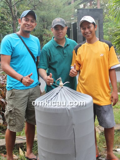 Feby Tenis dan MB Arsenal
