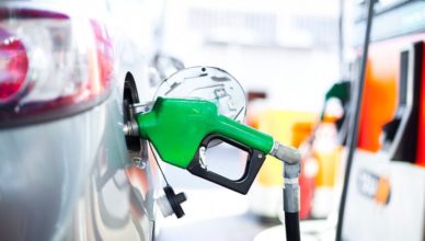 Gasolina surtidor coche