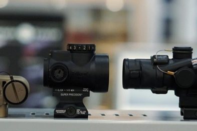 ACOG Vs EOTECH With Magnifier