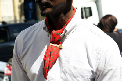 Street Style | Men tied for pleasure