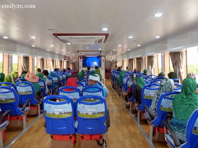5. Alibaba's indoor passenger cabin with air-conditioning and toilet facilities
