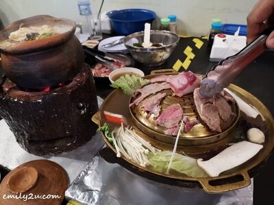8. Moo Kata self-grilling BBQ