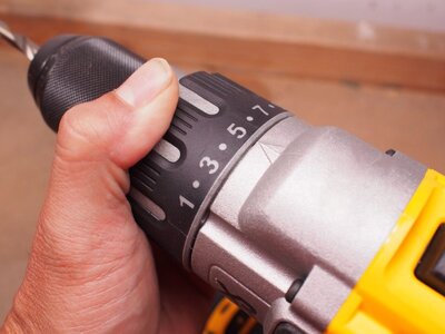 How to Change a Drill Bit step 4