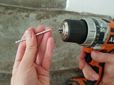 Change Drill Bit