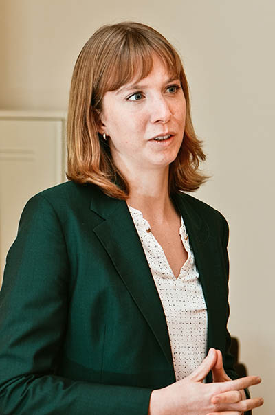 Annie Nürnberg Vortragssituation