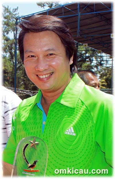 Om Andy Donk