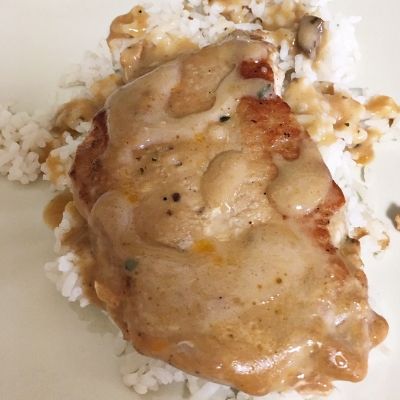 pork chops with mushroom gravy