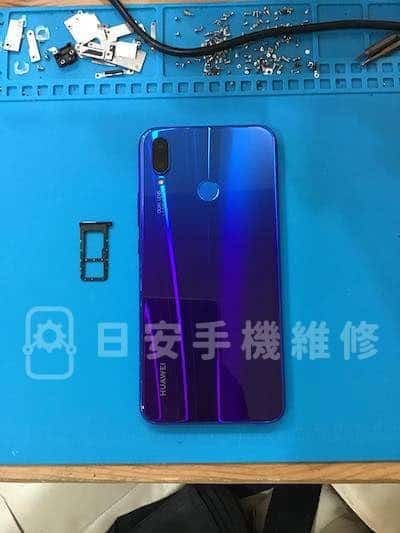 華為 nova 3i 卸除 sim 卡及其他外配