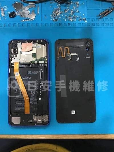 華為 nova 3i 拆卸指紋排線