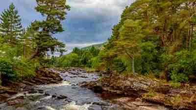 walking the rob roy way walking holiday in scotland