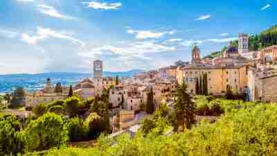 medieval umbria: assisi to spoleto