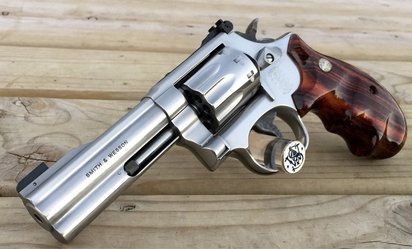 smith wesson left smith wesson left
