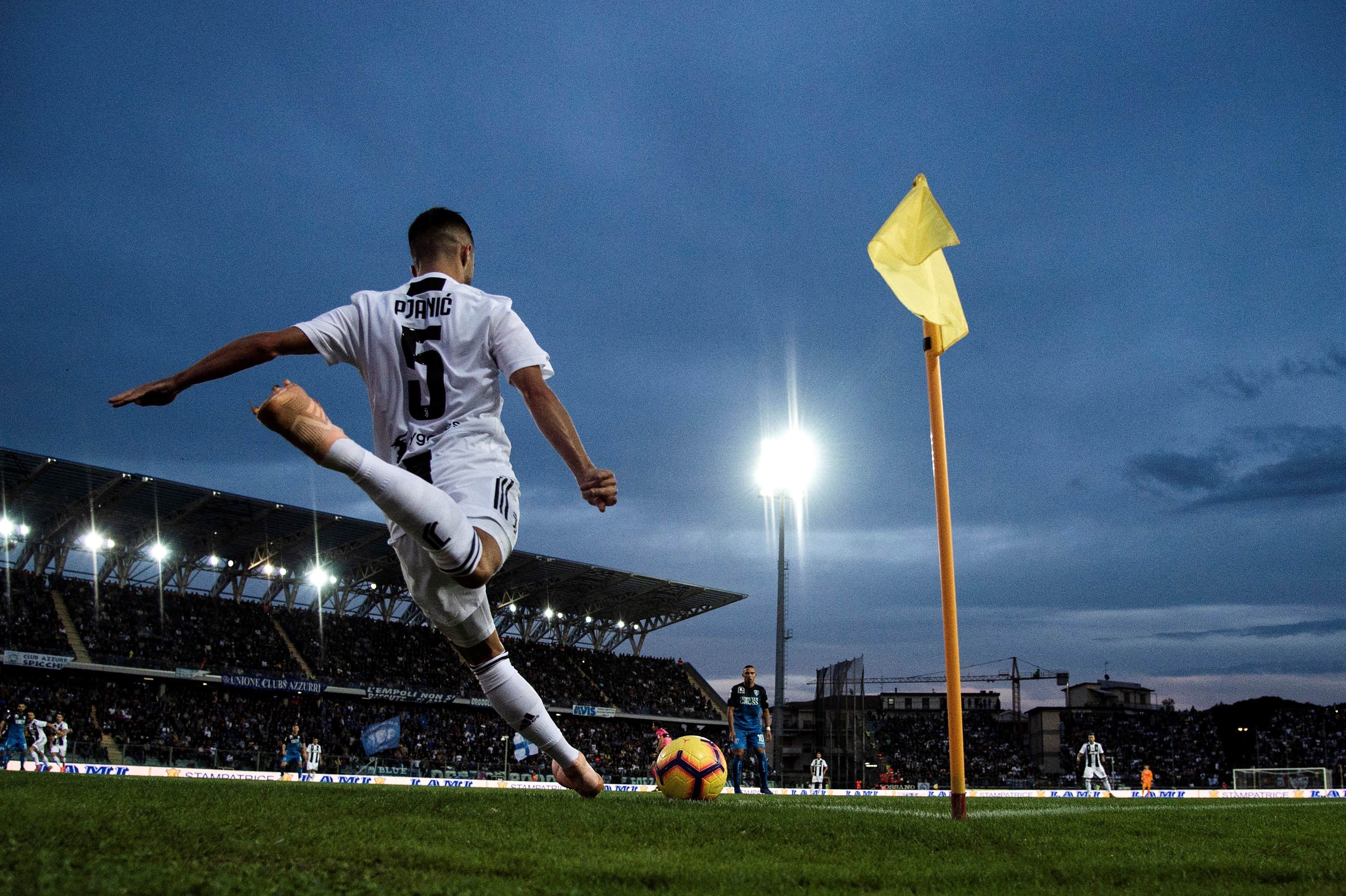 Far from his best. (Photo by Marco Bertorello/AFP/Getty Images)