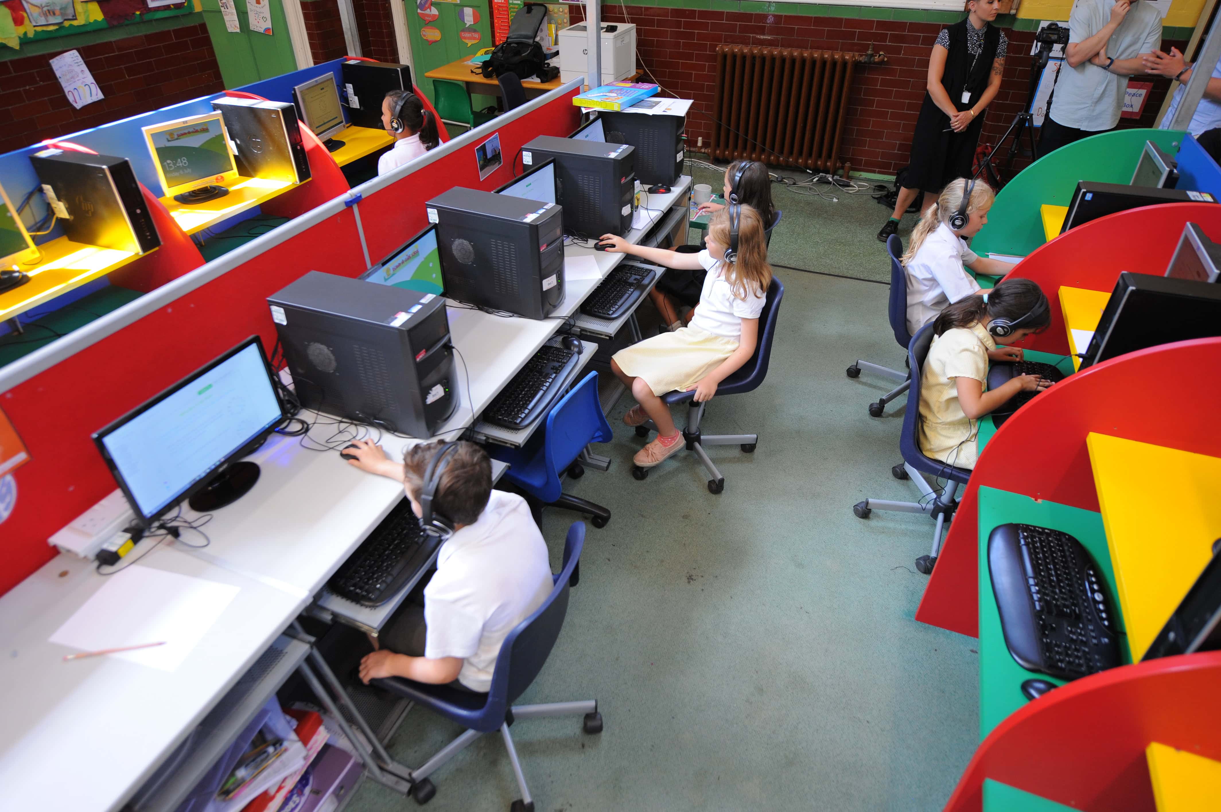 Integrating Technology Into the Maths Classroom