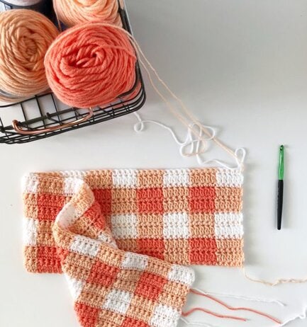 How To Crochet A Gingham Blanket Daisy Farm Crafts The gingham daisy pies that i picked up for the weekend are the most delicious home made pies! how to crochet a gingham blanket