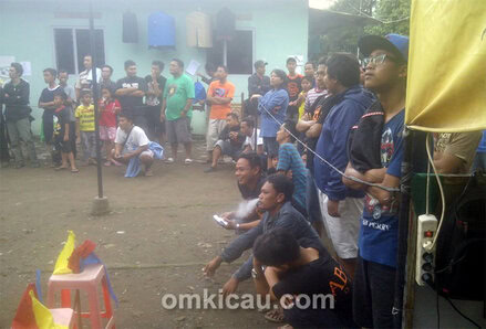 Bodem - penonton lomba