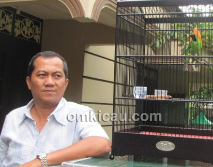 MrYayang bersama Dahsyat, yang dulu hanya burung rumahan.