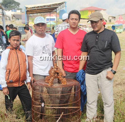Pipie dan MB Elang Sakti