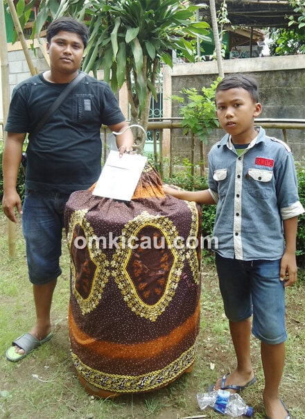 Anto dan murai batu Setan Merah