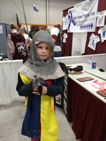 Medieval knight (pint sized)