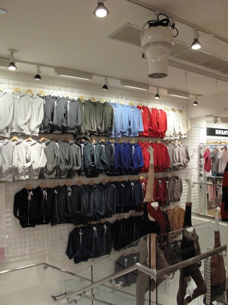 Air Pear by Airius installed in retail clothing store